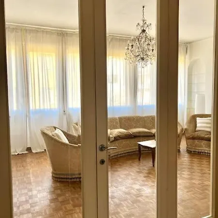 Dimora Vittoria Apartment Parma