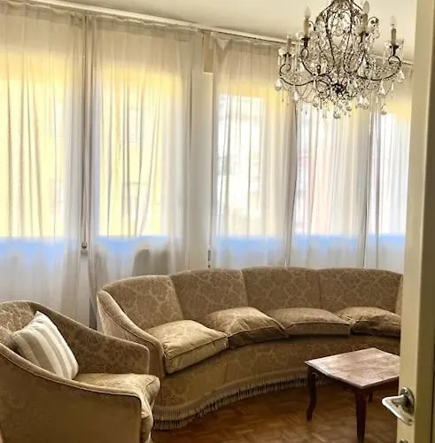 Dimora Vittoria Apartment Parma